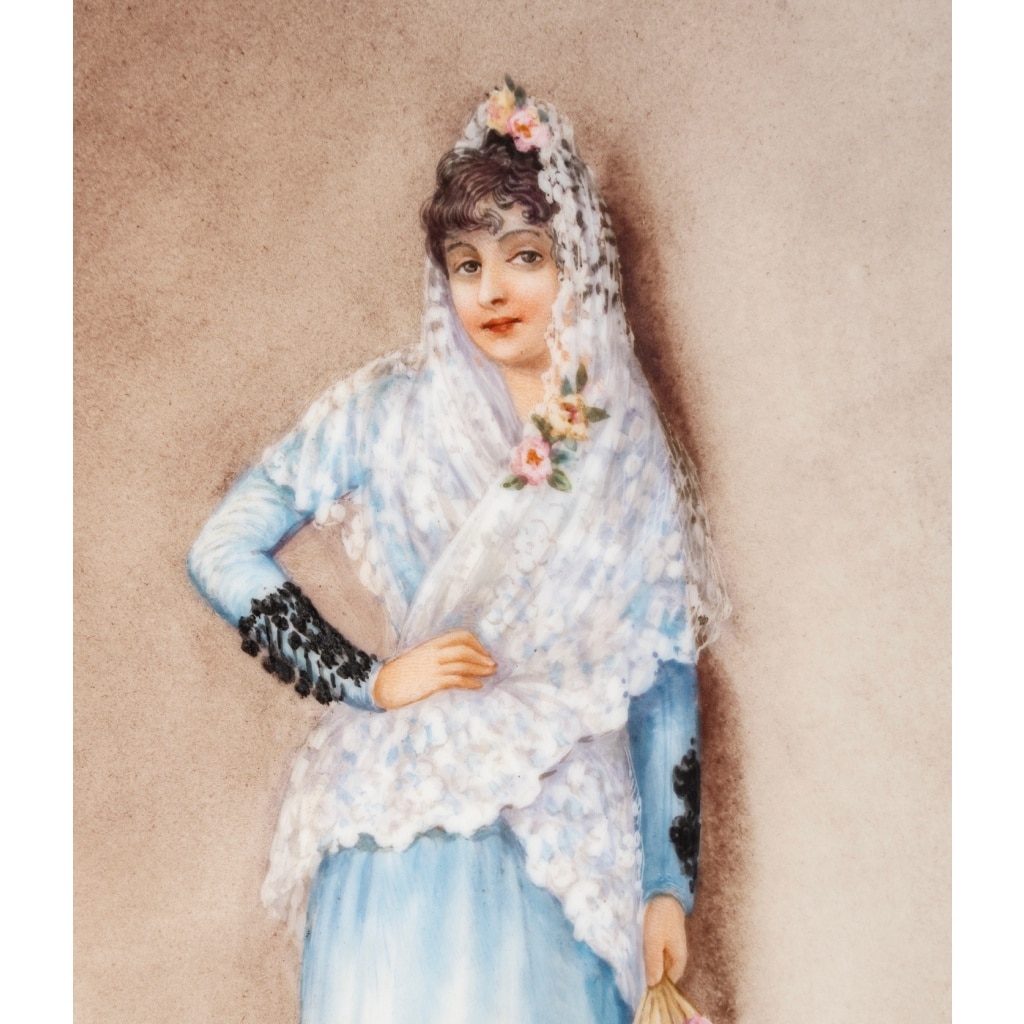 Laure Levy (1866-1954) La Belle Andalouse, plaque en porcelaine polychrome, circa 1900 